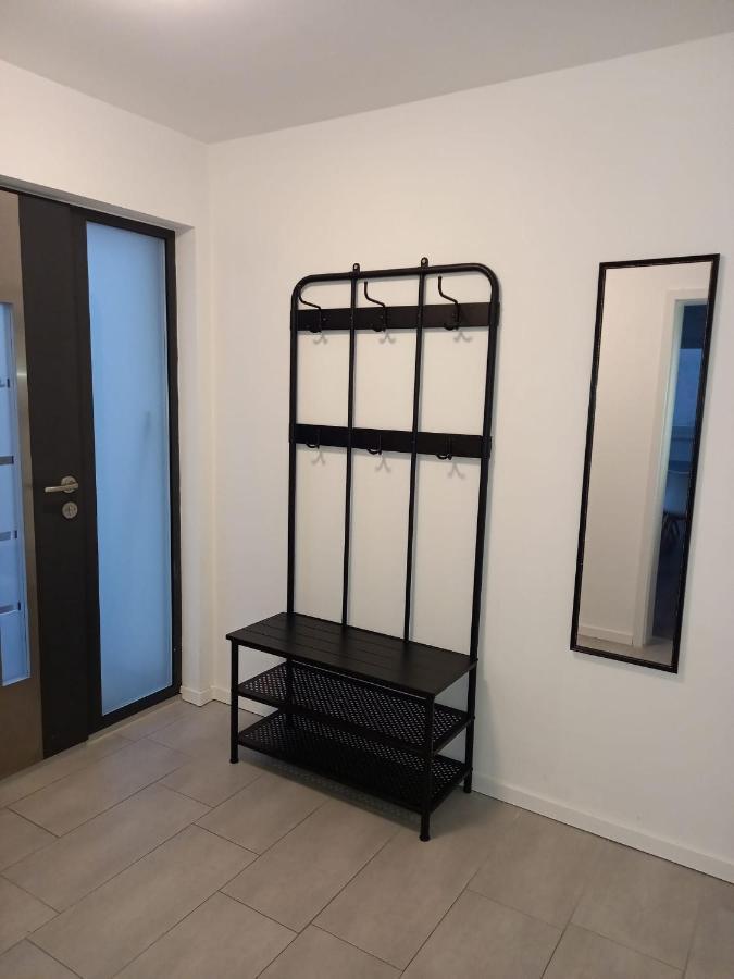 Neubau Appartement Mit Terasse, Privater Eingang,Parkplatz,Kueche Fürth المظهر الخارجي الصورة